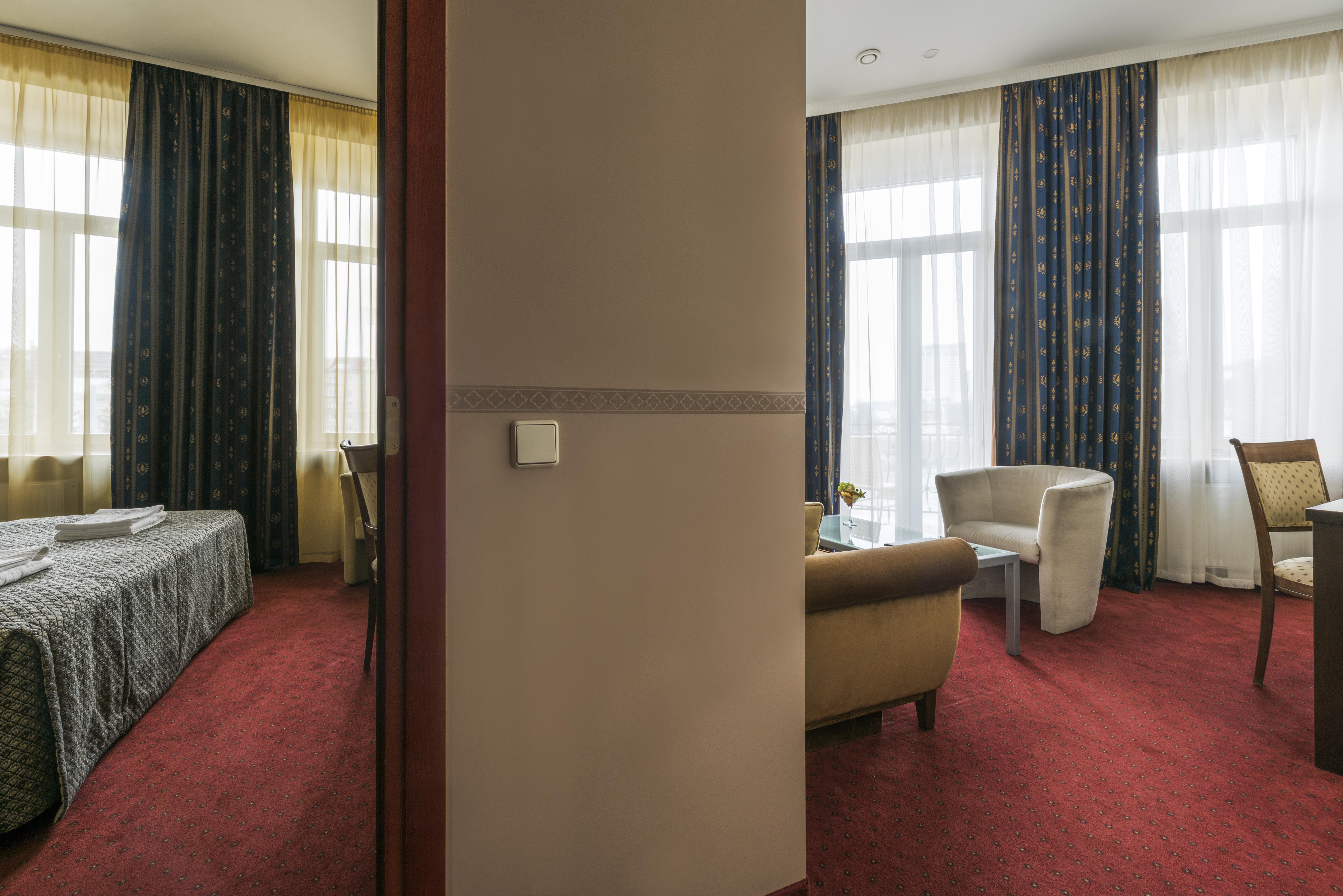 Congress Hotel